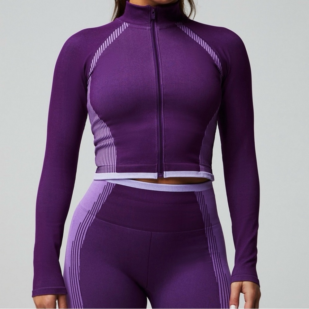 NWT Fabletics Seamless Fusion Jacket